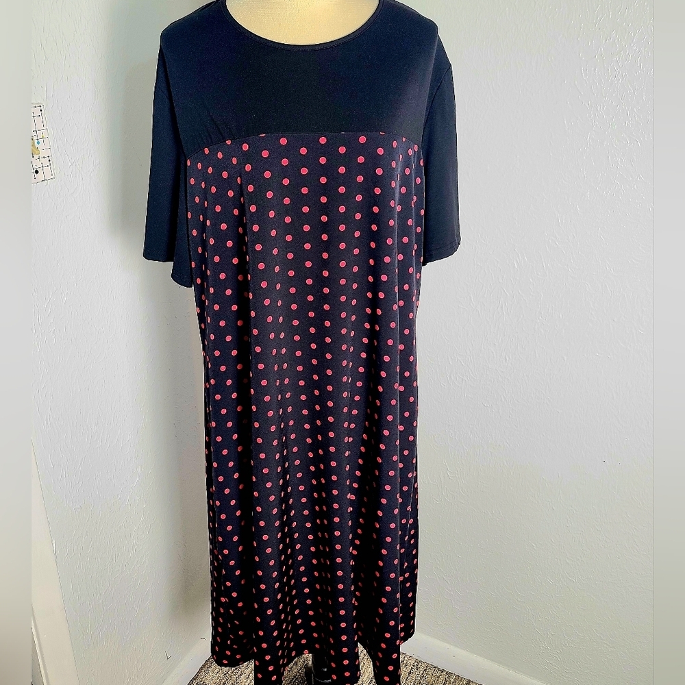 Black & Red Polka Dot Shift Midi-Dress, Size 1X